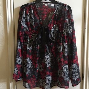 NWT Capacity blouse, size M.